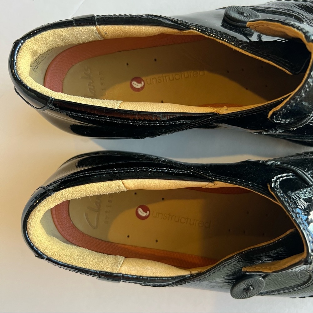 Clarks Artisan Unstructured Unloop Leather Slip O… - image 6